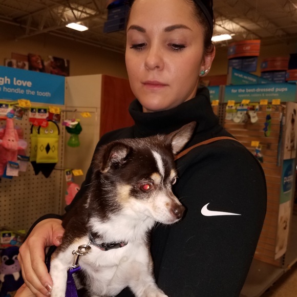 Meet your Posher, Tina - Picture 5 of 5